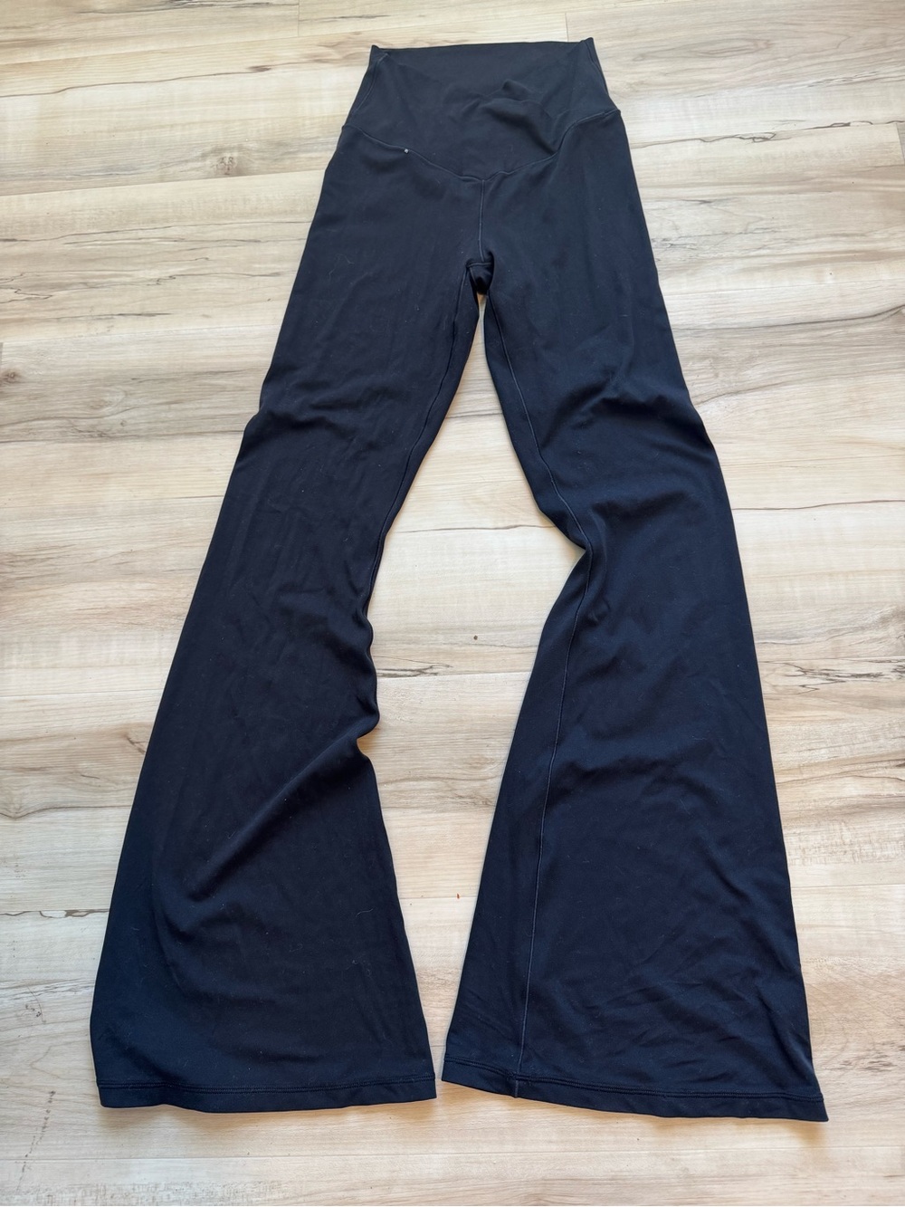 Offline Flared Leggings